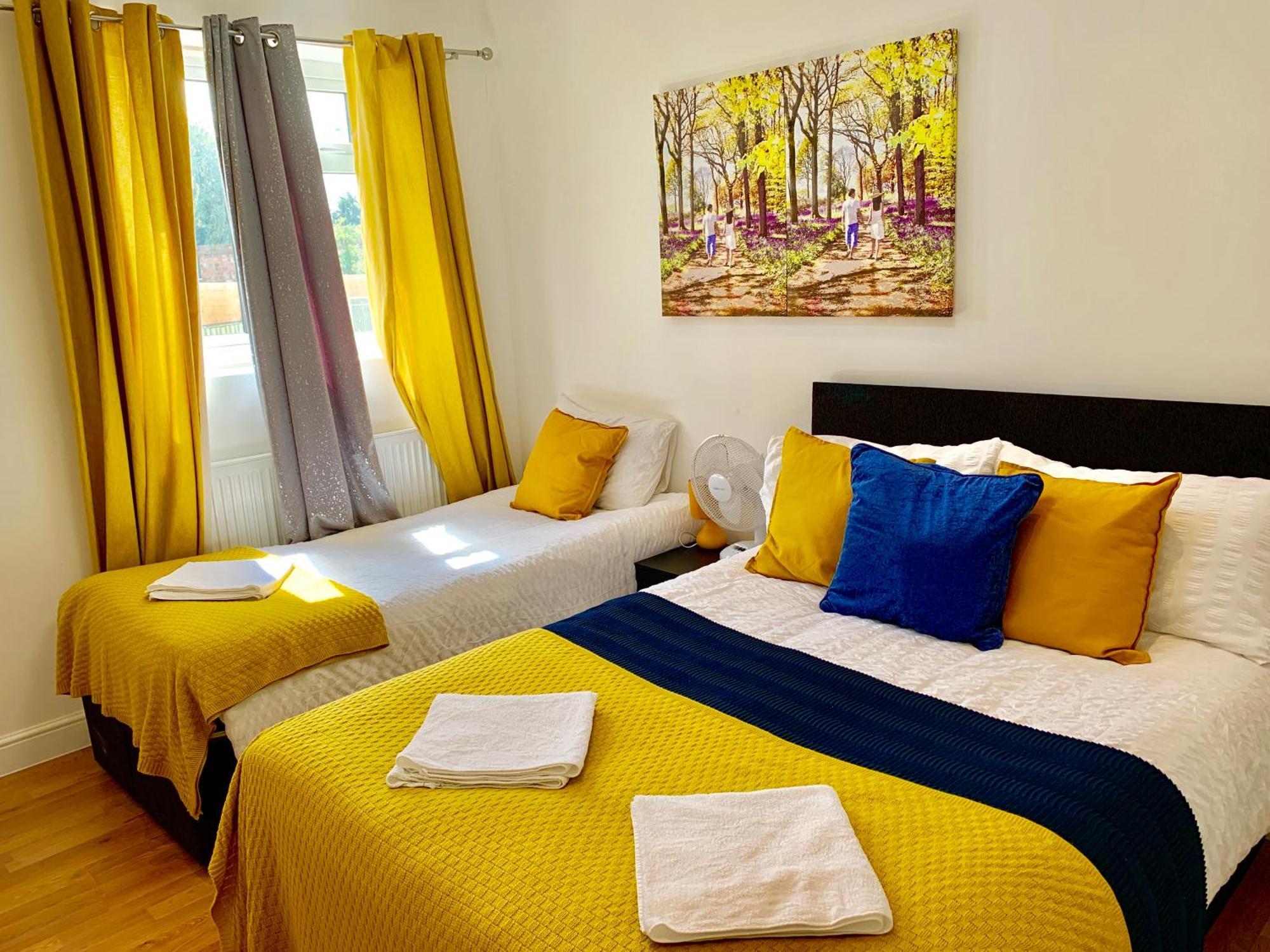London Studio Apartments, Private Bathrooms And Parking Ilford Eksteriør billede