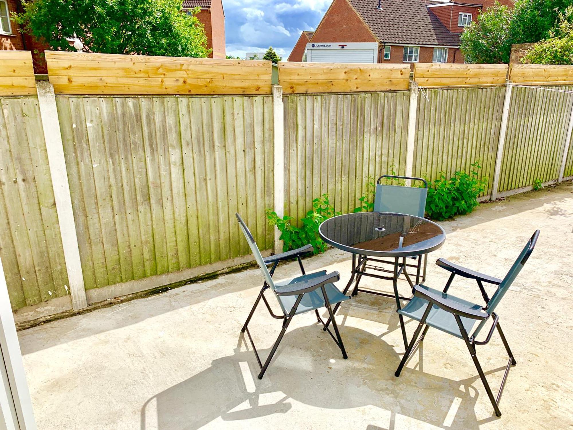 London Studio Apartments, Private Bathrooms And Parking Ilford Eksteriør billede