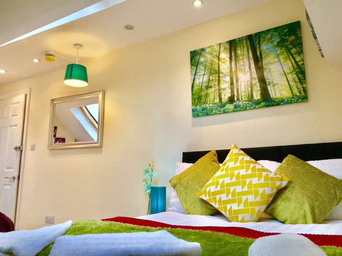 London Studio Apartments, Private Bathrooms And Parking Ilford Eksteriør billede