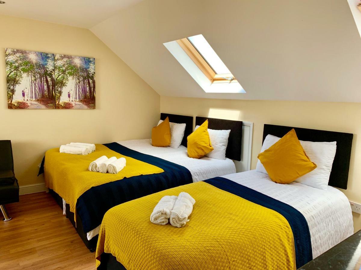 London Studio Apartments, Private Bathrooms And Parking Ilford Eksteriør billede